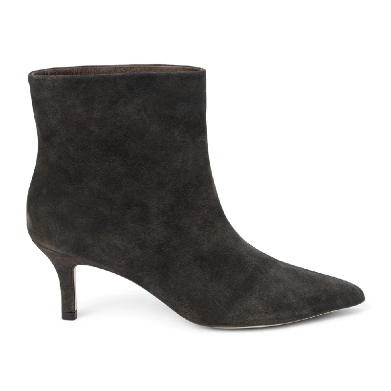 stylish evening shoes for women -Sicily Pointed Toe Pull On Booties