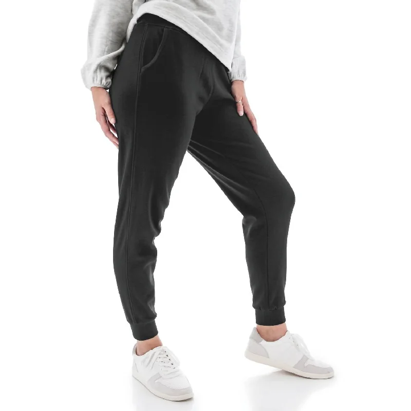 Dog Walker Fleece Jogger In Black