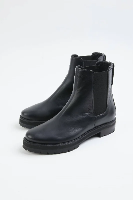 Lea Boot In Black