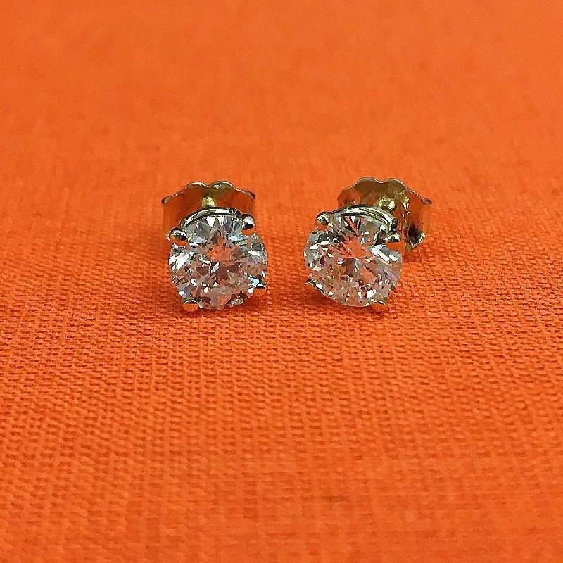 1.41 Carats t.w. Diamond Stud Earrings 14K Gold Bright and Fiery Diamonds