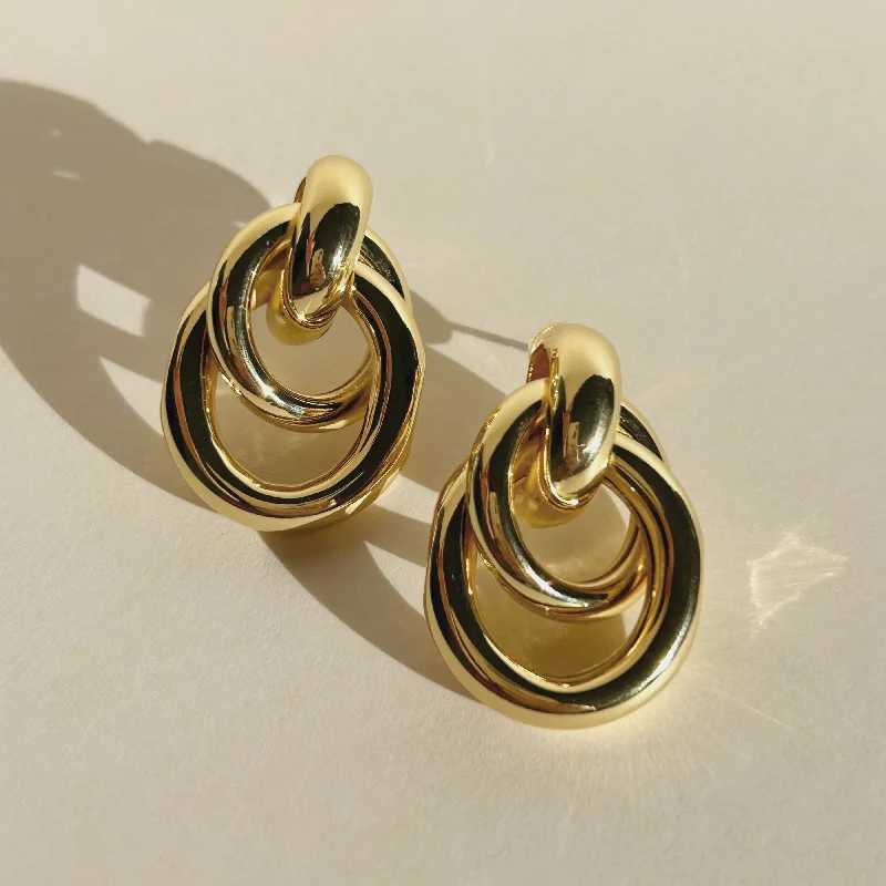 Vivienne Drop Earrings